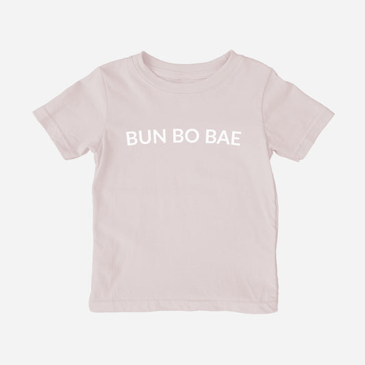 bun bo bae toddler shirt in color blush
